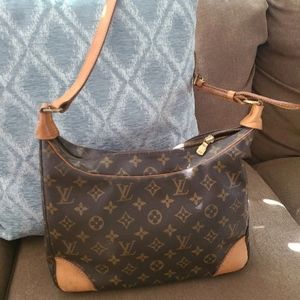 Repost louis vuitton bolougne monogram